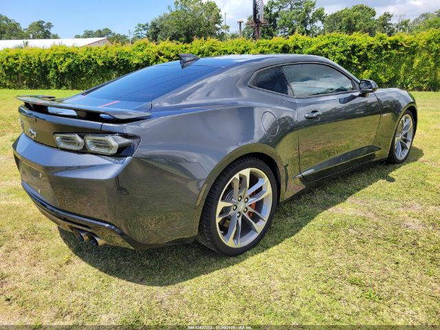 2017 CHEVROLET CAMARO 1G1FH1R75H0108062 Photo 3