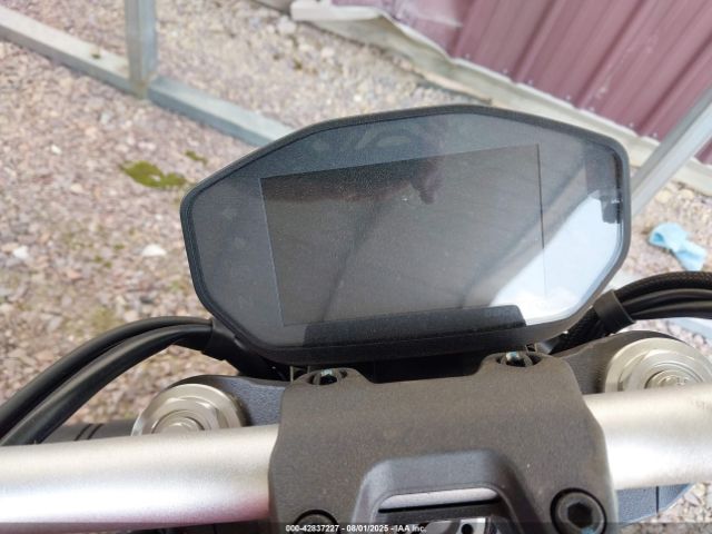 2019 DUCATI MONSTER ZDMMACFWXKB025320 Photo 6