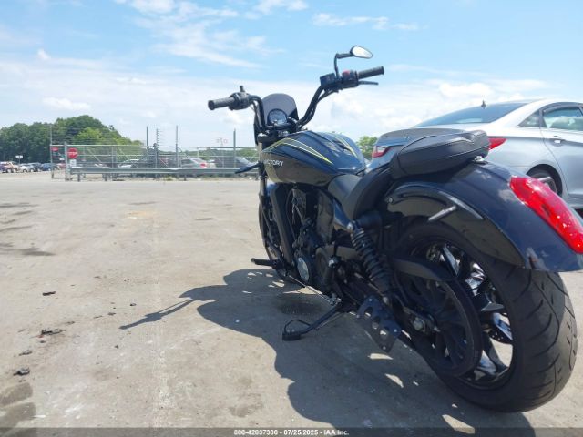 2017 VICTORY MOTORCYCLES OCTANE 5VPFTB000H3002307 Photo 2