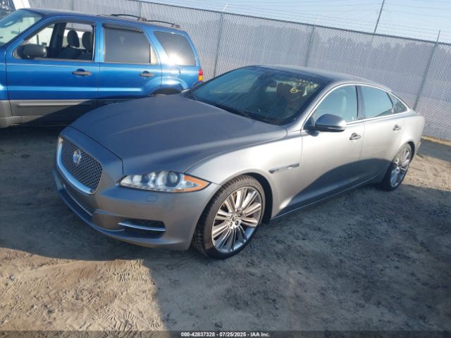 2011 JAGUAR XJ SAJWA2GE6BMV03131 Photo 1