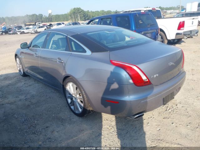 2011 JAGUAR XJ SAJWA2GE6BMV03131 Photo 2