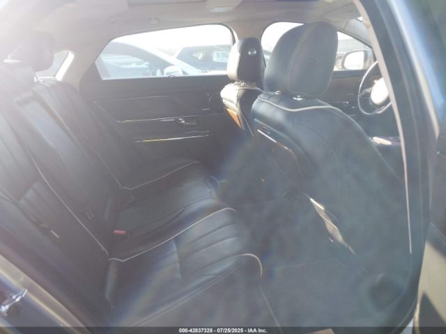 2011 JAGUAR XJ SAJWA2GE6BMV03131 Photo 7