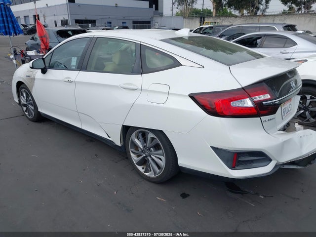 JHMZC5F37KC006956 Honda leb3(h4)
