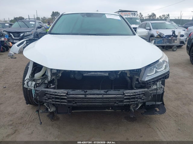 JHMCR6F5XHC008589 Honda lfa1