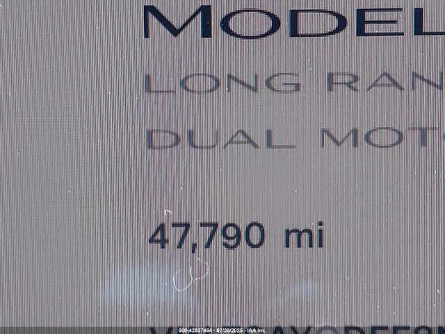 7SAYGDEE8NA017647 Tesla Model Y