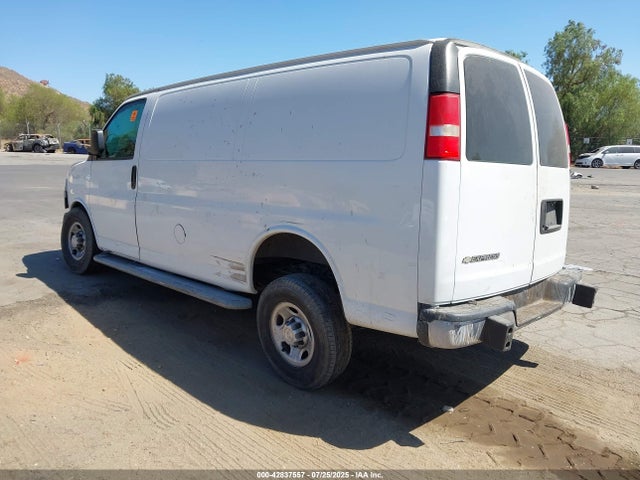 1GCWGAFG9J1906885 Chevrolet Express 2500 Work Van