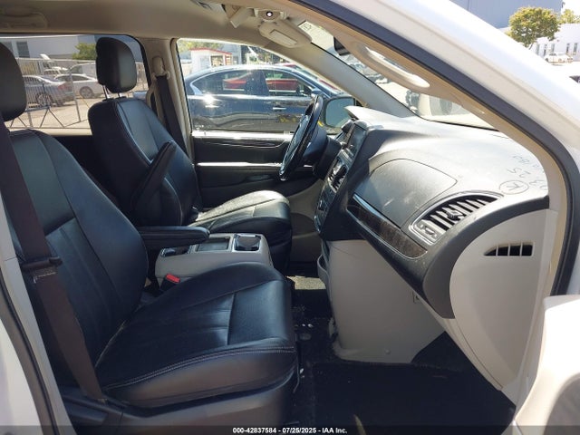 Chrysler 2014 2014 2C4RC1BG0ER217091 Image 5