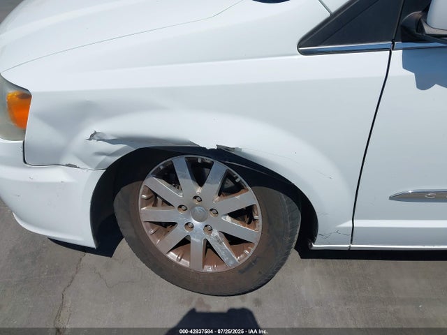 Chrysler 2014 2014 2C4RC1BG0ER217091 Image 6