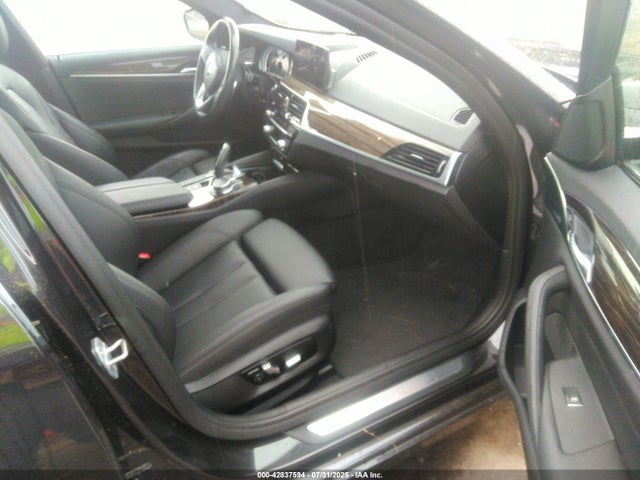 WBAJA7C5XJWA74932 BMW 530I
