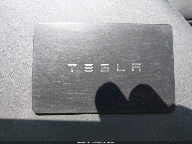 2023 TESLA MODEL 3 5YJ3E1EAXPF642632 Photo 10