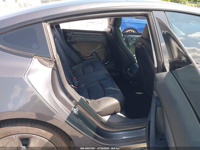 2023 TESLA MODEL 3 5YJ3E1EAXPF642632 Photo 7