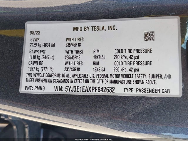 2023 TESLA MODEL 3 5YJ3E1EAXPF642632 Photo 8