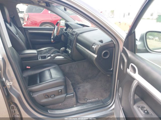 2004 PORSCHE CAYENNE WP1AB29P04LA74001 Photo 4