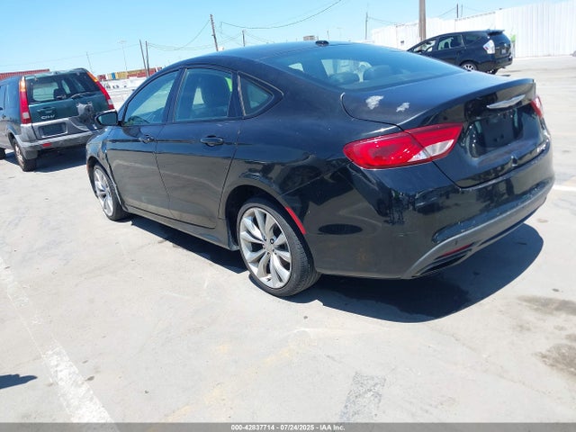Chrysler 2015 2015 1C3CCCBB1FN671228 Image 3