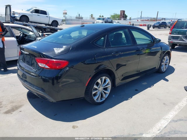 Chrysler 2015 2015 1C3CCCBB1FN671228 Image 4