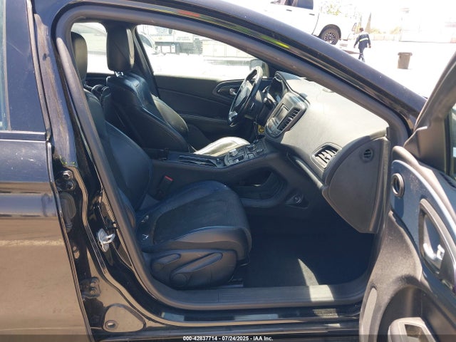 Chrysler 2015 2015 1C3CCCBB1FN671228 Image 5