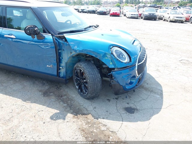 Mini Clubman 2022 WMWXJ1C07N2P98342 Image 18