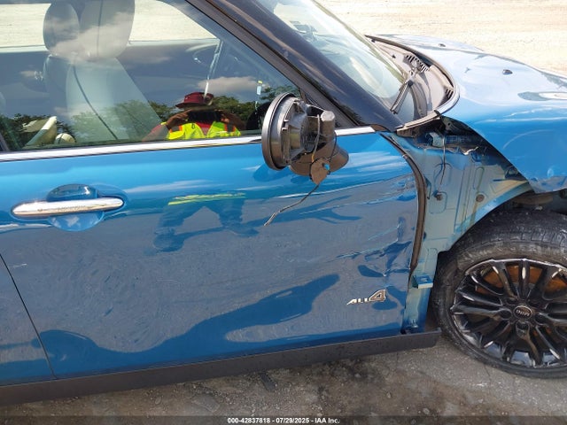 Mini Clubman 2022 WMWXJ1C07N2P98342 Image 19