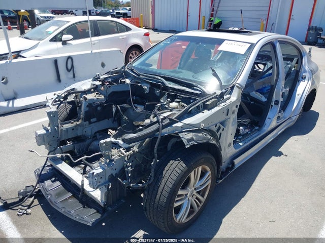 JN1CV6APXFM502953 Infiniti 2015