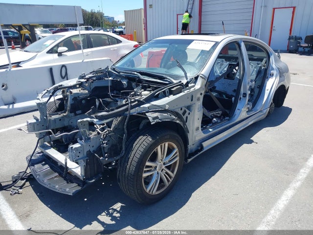 JN1CV6APXFM502953 Infiniti 2015
