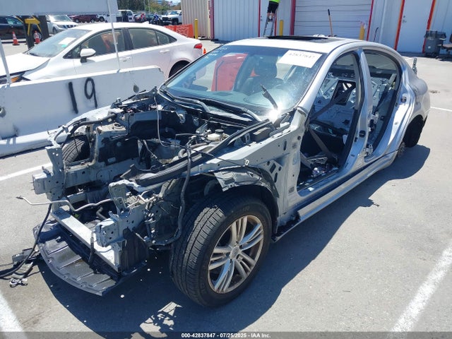 JN1CV6APXFM502953 Infiniti 2015