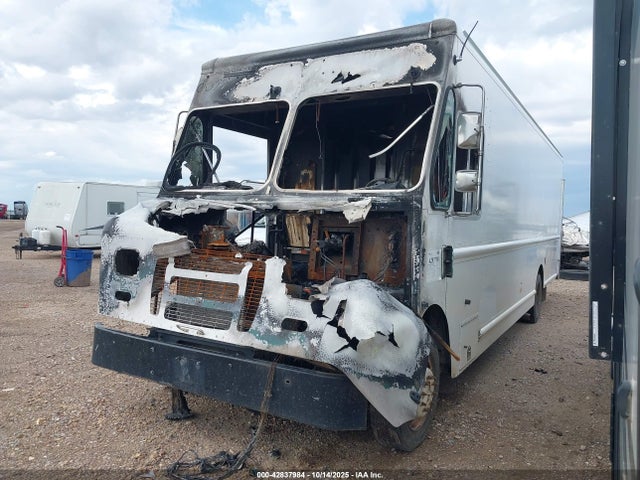 1F65F5KY8E0A10077 Ford F-59 Commercial Stripped
