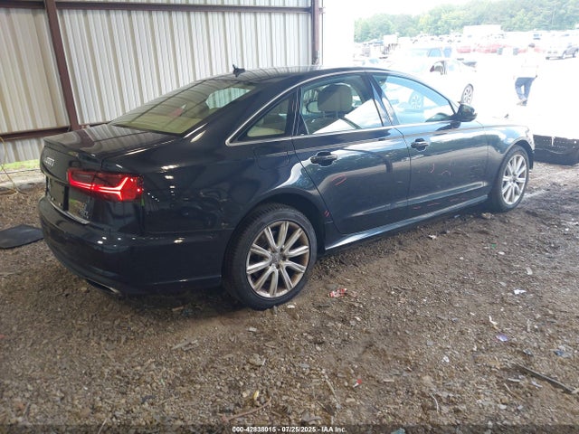 Audi 2.0t 2016 WAUGFAFC9GN050250 Image 4
