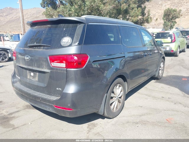 KNDMC5C16H6264438 KIA 2017