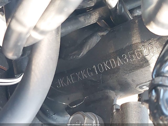 JKAEXKG10KDA35626 Kawasaki Ninja 400