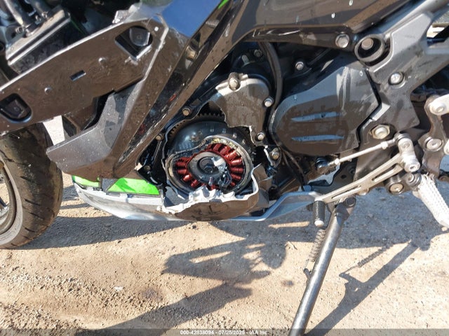 JKAEXKG10KDA35626 Kawasaki Ninja 400