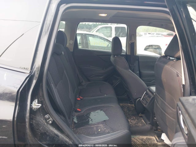 Subaru na u5 2021 JF2SKAJC8MH412483 Image 8