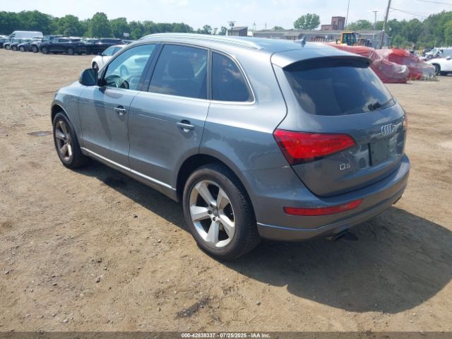 2013 AUDI Q5 HYBRID WA1C8AFP3DA076502 Photo 2