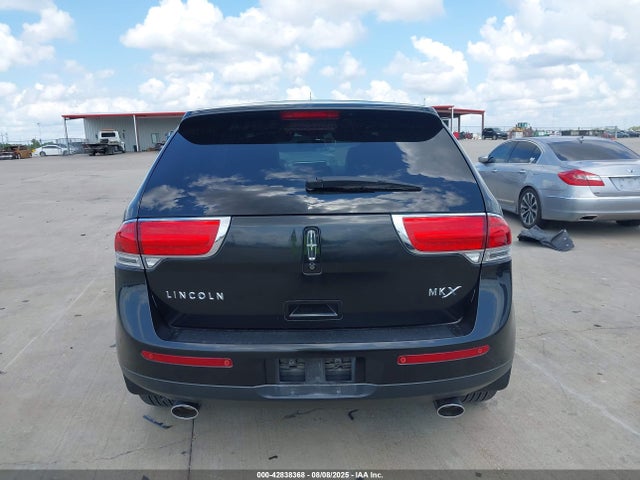2LMDJ6JK6FBL29195 Lincoln MKX