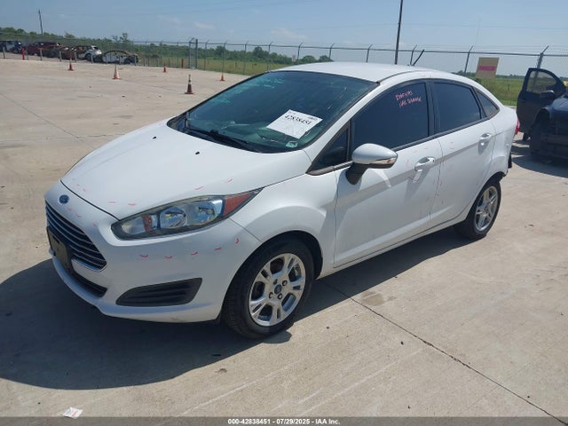 Ford 2014 2014 3FADP4BJ3EM217367 Image 2
