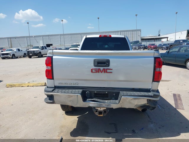 42838474 :رقم المزاد ، 1GT12REG5HF120099 vin ، 2017 Gmc Sierra 2500hd مزاد بيع