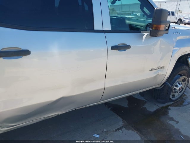 42838474 :رقم المزاد ، 1GT12REG5HF120099 vin ، 2017 Gmc Sierra 2500hd مزاد بيع