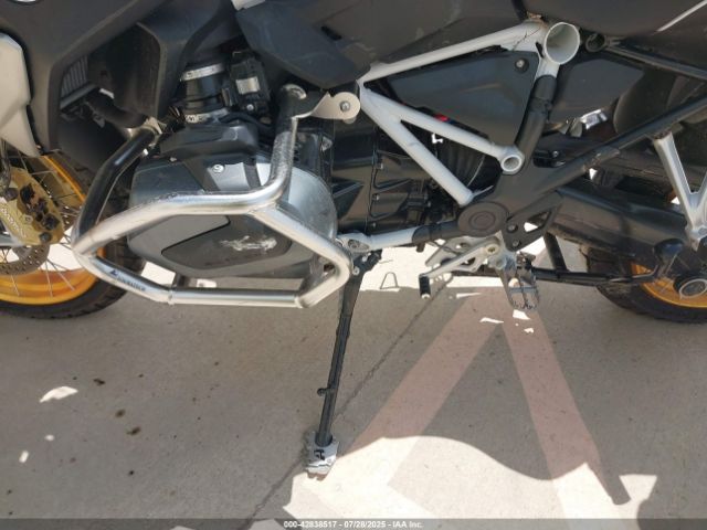 2021 BMW R 1250 WB10M0303M6D63203 Photo 8