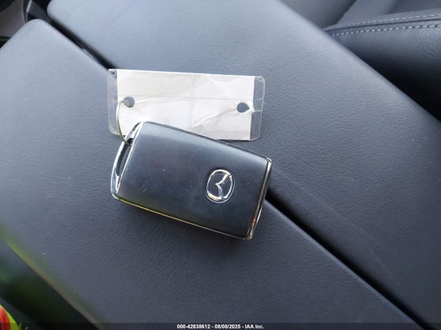 JM3TCBCY0P0653057 Mazda py