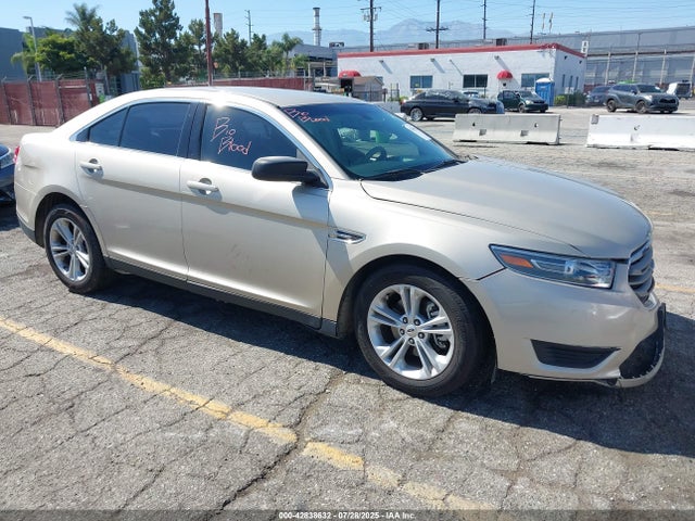 2017 1FAHP2D88HG137724 main image