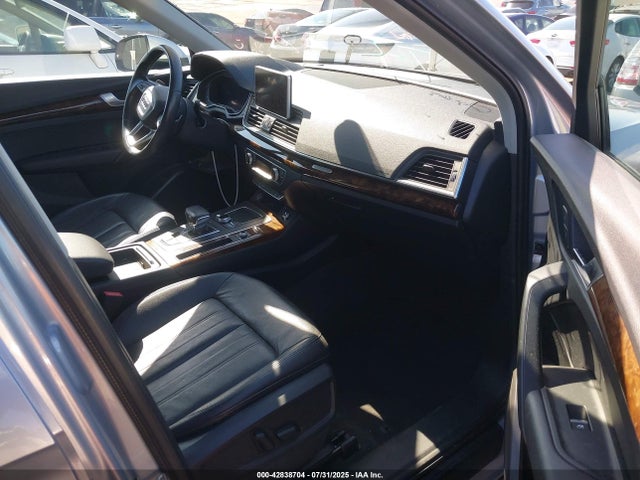 2018 AUDI Q5 WA1ANAFY4J2084722 Photo 4