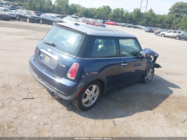 2006 MINI COOPER WMWRC33566TK18780 Photo 3
