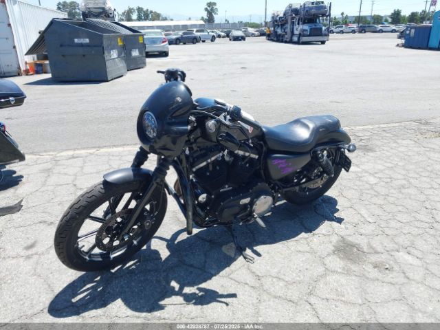 2017 HARLEY-DAVIDSON XL883 1HD4LE212HC446624 Photo 1