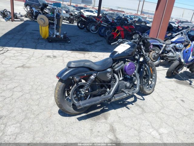 2017 HARLEY-DAVIDSON XL883 1HD4LE212HC446624 Photo 3