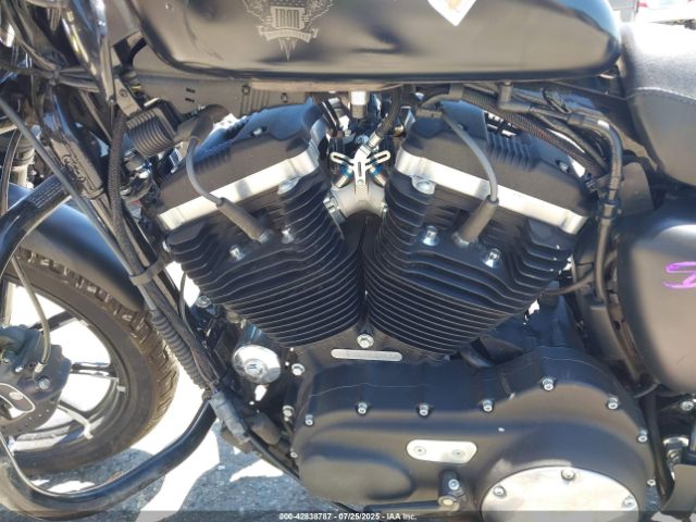 2017 HARLEY-DAVIDSON XL883 1HD4LE212HC446624 Photo 8
