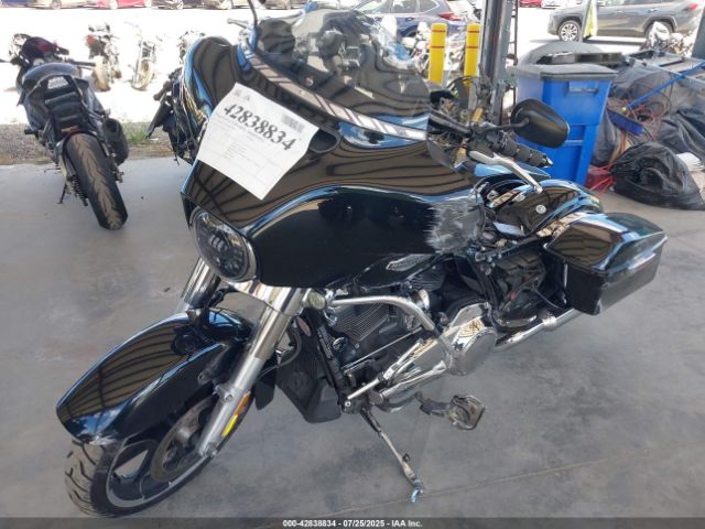 2021 HARLEY-DAVIDSON FLHX 1HD1KBC2XMB675354 Photo 1