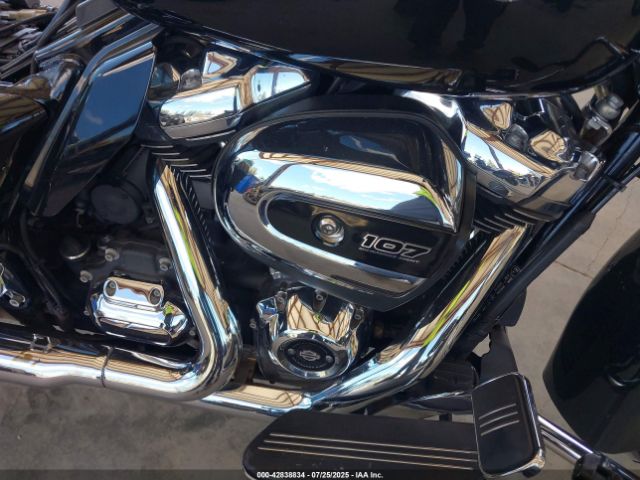 2021 HARLEY-DAVIDSON FLHX 1HD1KBC2XMB675354 Photo 7