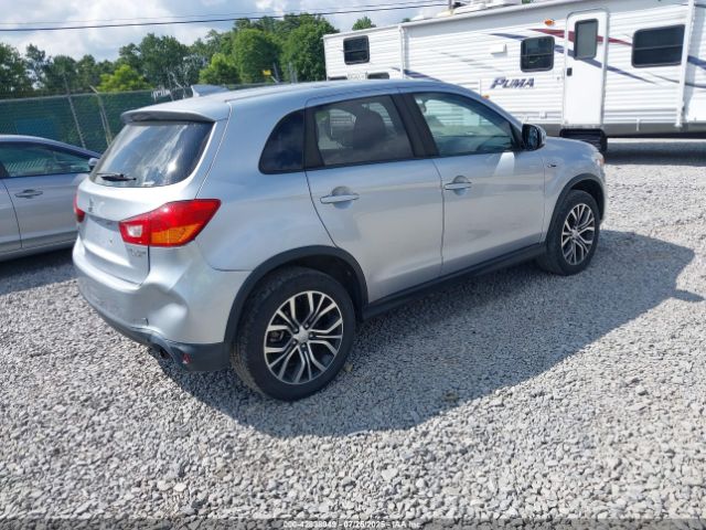 2017 MITSUBISHI OUTLANDER SPORT JA4AR3AU3HZ068615 Photo 3