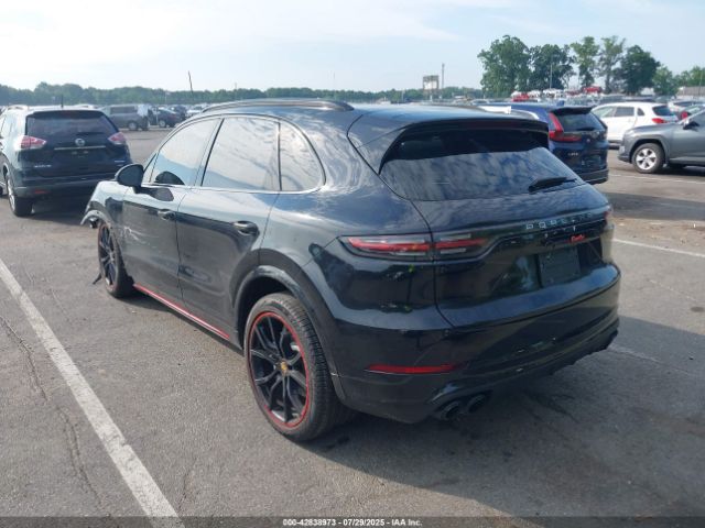 2019 PORSCHE CAYENNE WP1AF2AY4KDA80500 Photo 2