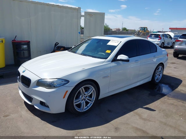 BMW 535i 2015 WBA5B1C52FD921194 Image 2