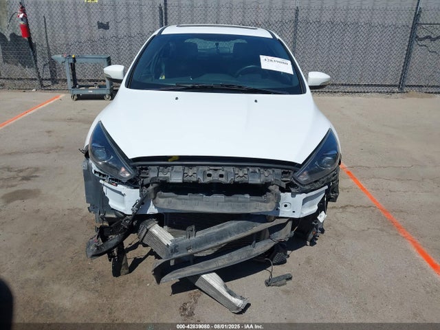 1FADP3L9XGL297558 Ford Focus